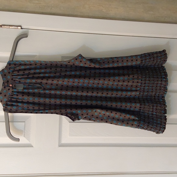 Essentials by Miland sleeveless womens top size Large - Picture 2 of 3